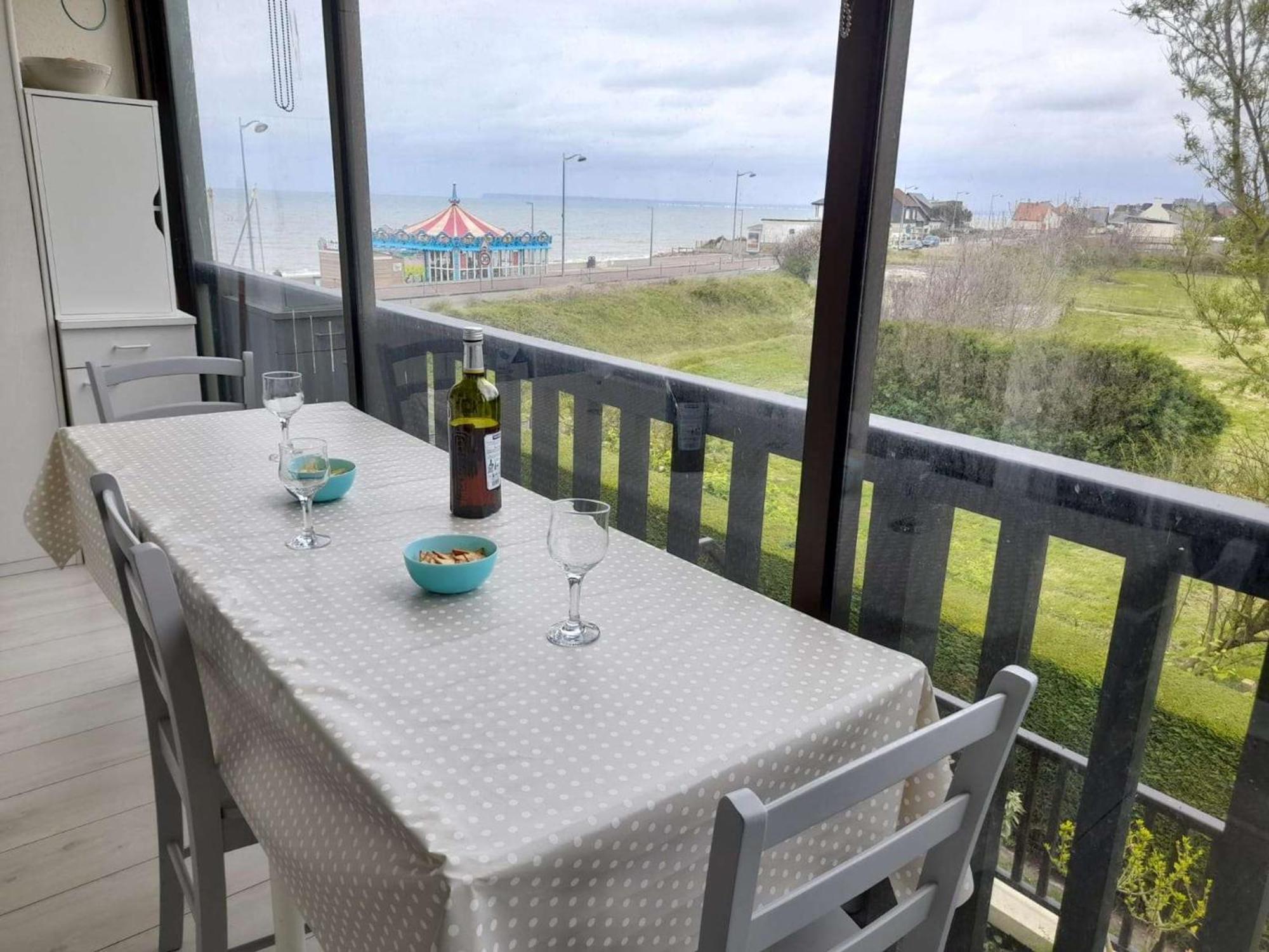 Appartement Refait A Neuf Avec Loggia Et Parking, A 2 Pas De La Plage Et Des Commerces - Fr-1-712-7 Villers-sur-Mer Exteriér fotografie
